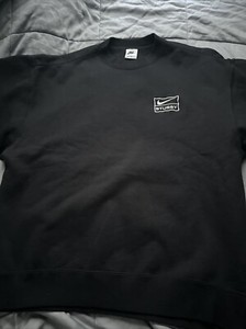 k*)様 【サイズM】Nike X Stussy Crewneck 黒 Nike x Stussy SS23 Logo Sweatshirt 'Black' DO5310-010