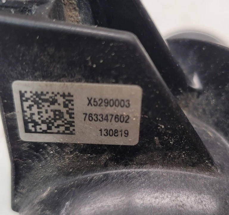 2012-2016 BMW 320i 328i 528I 535I F10 F07 F30 - термостат - Изображение 2 из 4