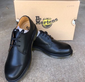doc martens size 7.5 womens