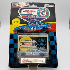 Racing Champions Richard Petty 1992 NASCAR 1:64 Diecast Car Bristol