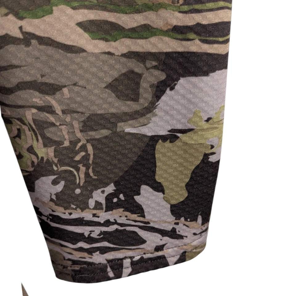 Womens Under Armour Coldgear Camo Baselayer XL Turtleneck Mock Textured Fitted - Image 4 of 4