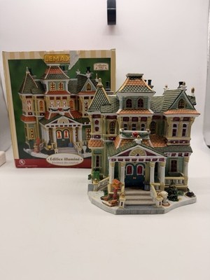 Lemax Crawford Residence Caddington 75506 - 2007/ Retired 2010