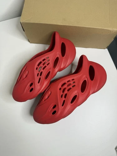 Size 10 - adidas Yeezy Foam Runner Vermillion