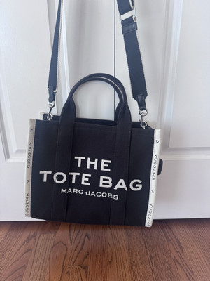 Pre-Loved Marc Jacobs The Tote Bag Canvas Medium Black Crossbody