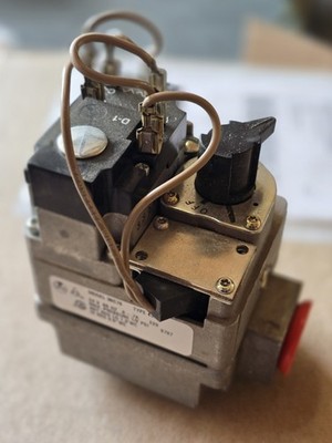 White Rodgers 36C76 type 430 Combination Gas Valve