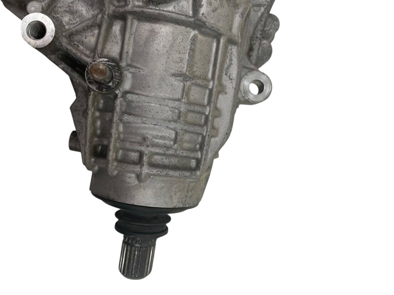 2017-2020 MASERATI LEVANTE FRONT DIFFERENTIAL CARRIER ASSEMBLY 06700321830