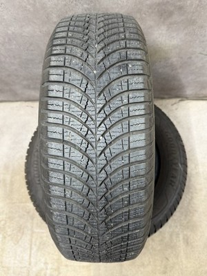 2 x 195/65 R15 95V GANZJAHRESREIFEN - Goodyear Vector 4Seasons G3 (5,7mm)