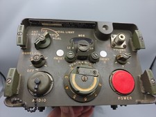 US Army Signal Corps Military Radio Receiver Transmitter RT-70 : Great Looking