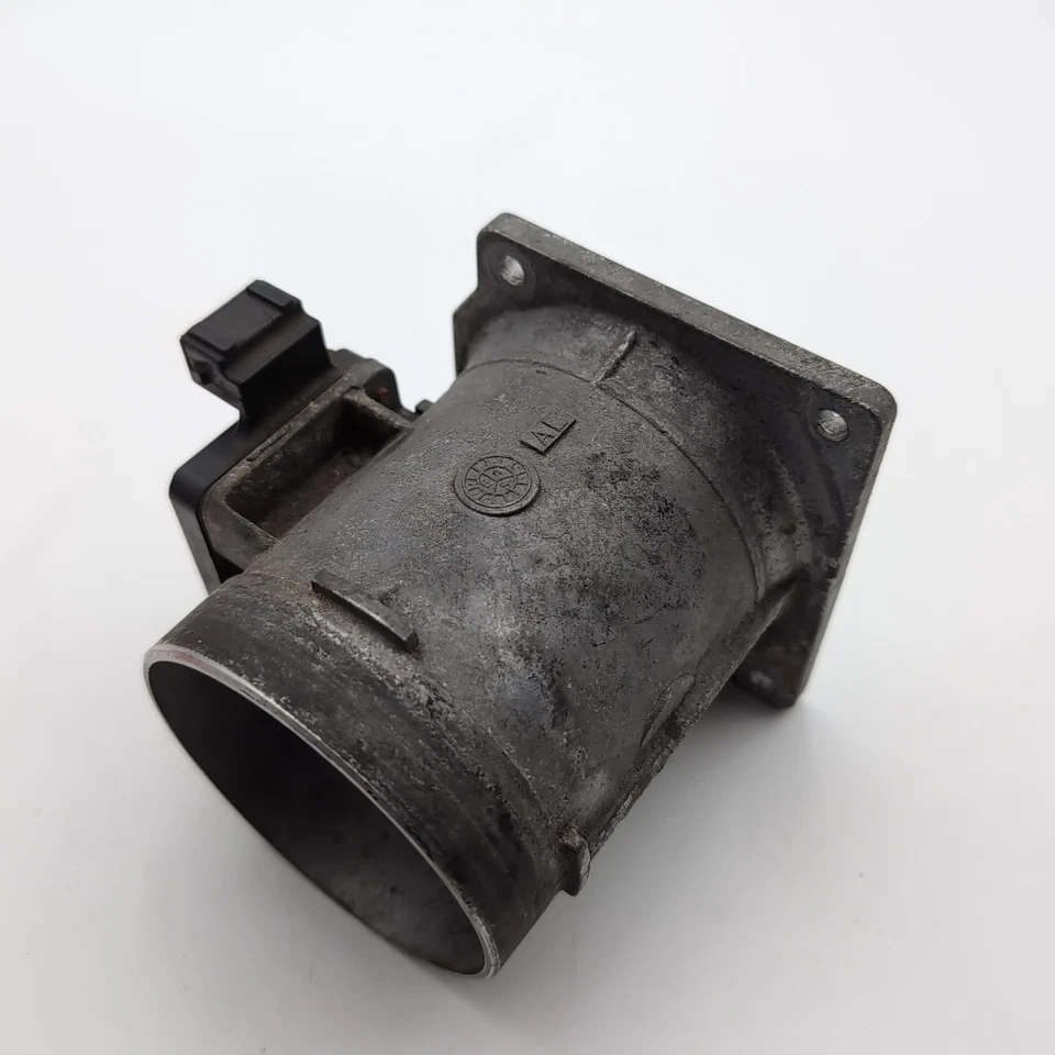 Audi A6 Cabriolet MAF 1994 1995 1996 1997 1998 sensor de flujo de aire másico 078133471A Foto 2 de 4