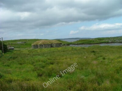 Foto 6x4 schwarzes Schaf Cottage Cairminis ein Rasen überdacht Selbstversorger Einrichtung c2009