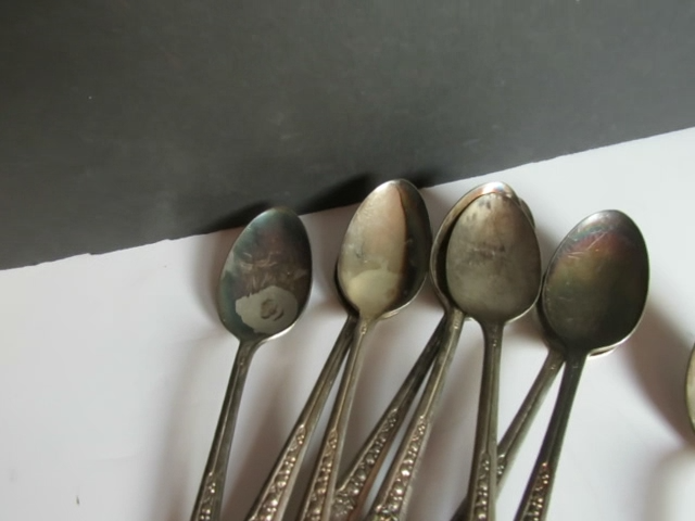 VINTAGE WM Rogers MFG. CO. 6