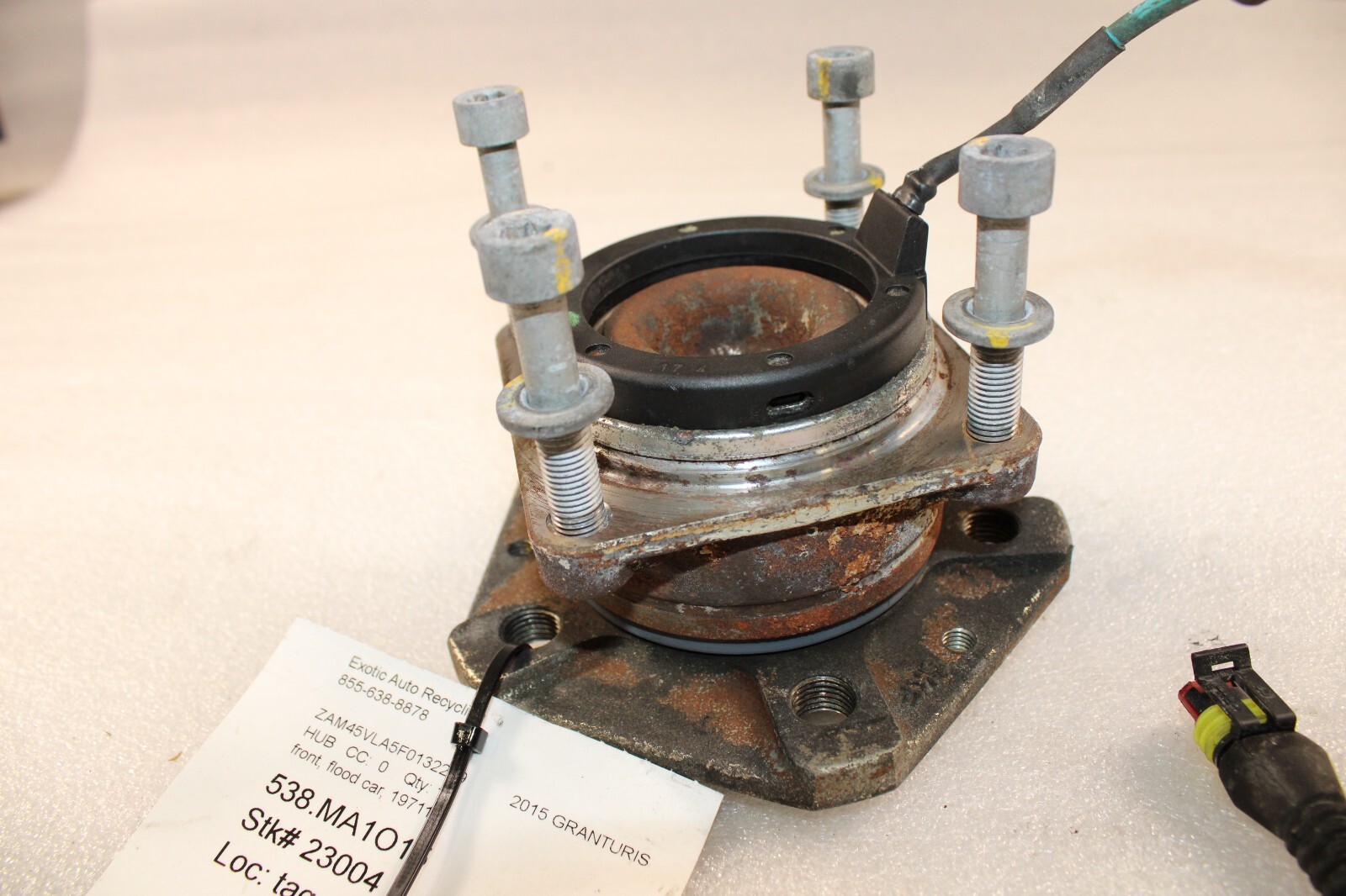 Maserati Granturismo, Quattroporte, Front Wheel Hub, Flood Car, Used, P/N 197118