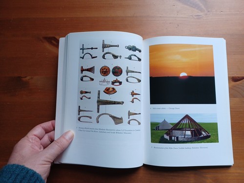 A Landscape Revealed - 10000 Years on a Chalkland Farm - Martin Green - Signed - Picture 11 of 14