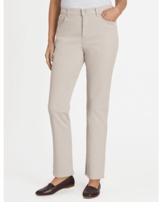 Women's NWT Gloria Vanderbilt Amanda Slimming Jeans Size 18 Short Stretch