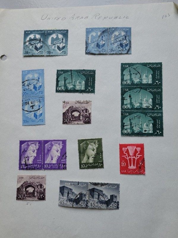 16 Old United Arab Emirates Stamps.