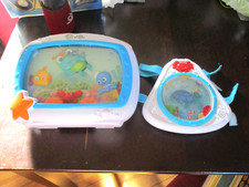 2-BABY Einstein BABIES Sea Dreams Motion  3/4-Lights Crib Soothers,Modes REMOTE
