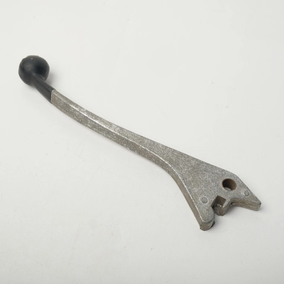 Palanca de freno de manillar derecha apta para Suzuki GT100 GT125 GT185 GT200 GT250 Foto 3 de 4