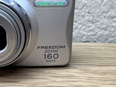 Minolta Freedom Zoom 160 Date Silver Camera 35mm Film Point Shoot