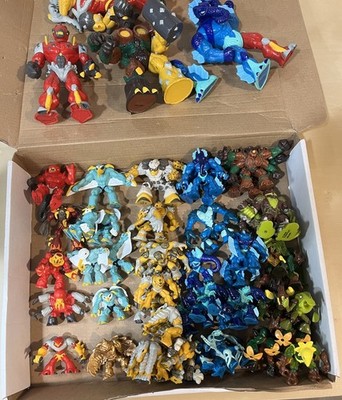 Huge Lot Of 30+ Gormiti Giochi Preziosi Figures With Larger Figures Included.