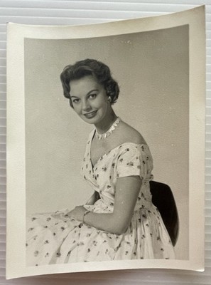 50 FOTOS PORTRAITS ALLER FRAUEN MODELS FIGUREN SCHAUSPIELER - AUFGENOMMEN IN DEN 50er Jahren