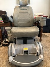 Hoveround MPV5 Powerchair Gray Electric Joystick Dual Motor Adjustable Arm Rest
