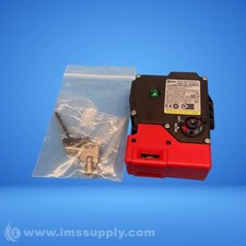 Idec HS1E-K844 Solenoid Safety Door Lock Switch 9397