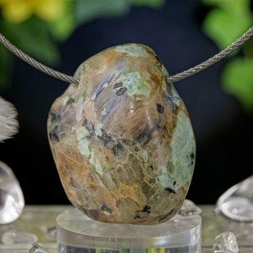 XL Mondstein Anhänger Grün Apricot mit Azurit gebohrt 36 mm 22,9 g Madagaskar