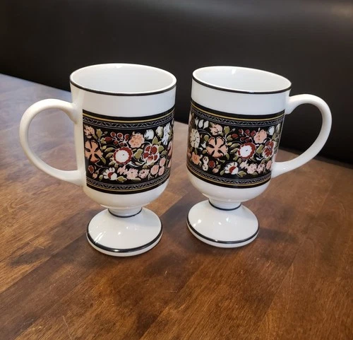 2- Vtg Holt Howard mid mod pedestal coffee mugs floral black and white retro