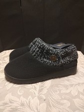 NWT Women's Cozy Warm Fleece Knit Indoor/Outdoor Clog Slippers - M