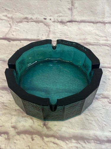 Vintage 1960,s Blenko Blue Glass Ashtray 6’