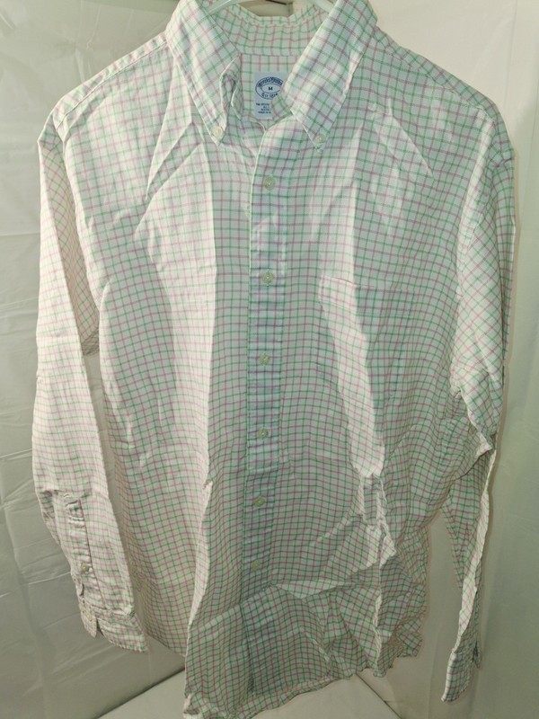 Brooks Brother's Button Up Shirt Size M. Long Sleeve