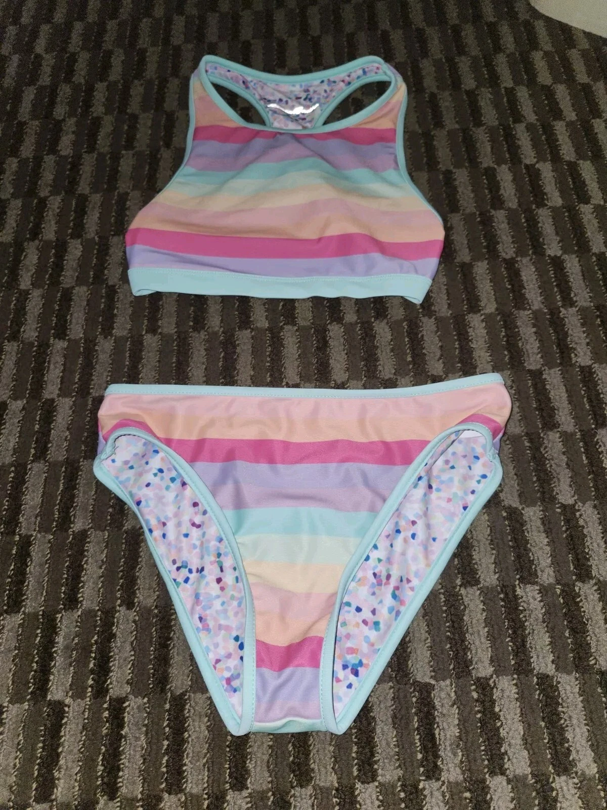 Picture 1 of 6