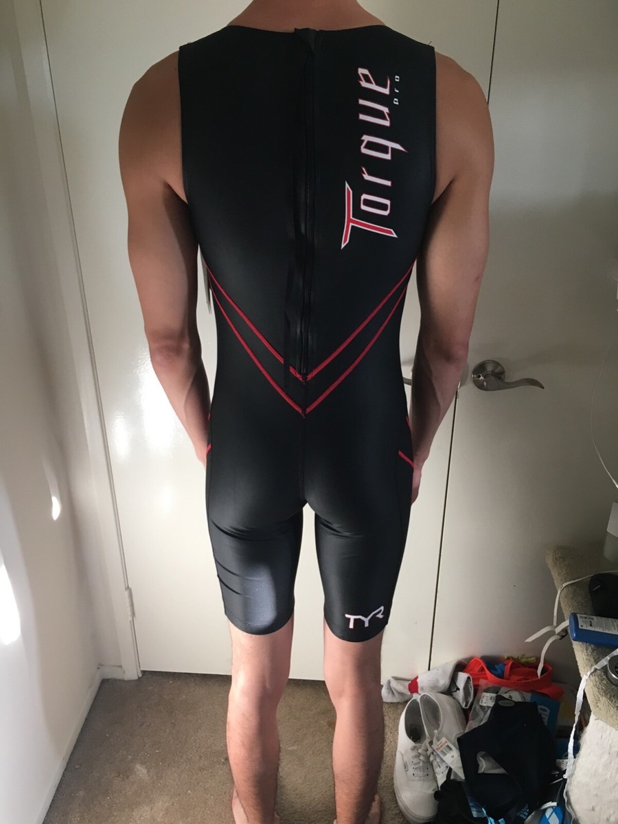 TYR スイム用スキンスーツ TORQUE PRO Mサイズ 黒/赤 TYR Women's Torque Pro Swimskin | TYR