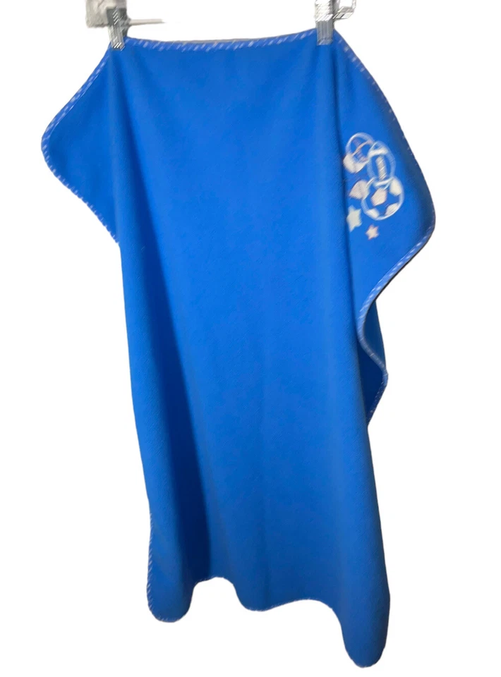 Manta de seguridad para bebé Circo Lovey azul estrella ribete pelotas deportivas aplique  Foto 3 de 4