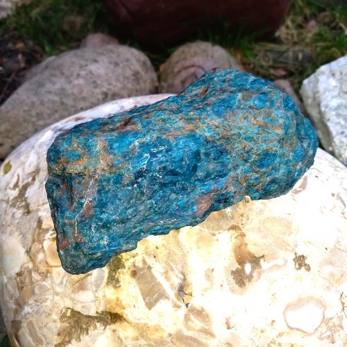 Piedra bruta apatita azul n.º 98A áspera 1,4 kg motivación apertura apatita zen - Imagen 5 de 5