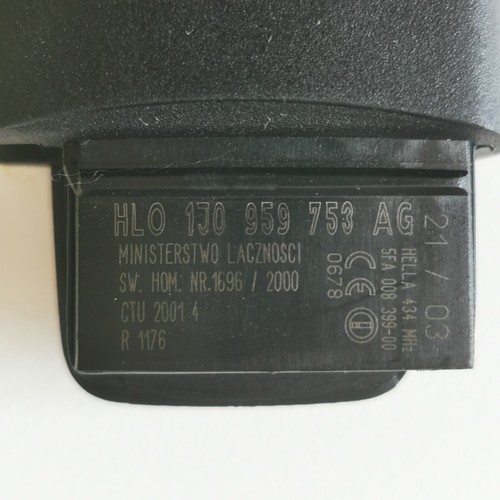 Genuine OEM VW 2 Button Remote Flip Fob, Hella HLO 1J0 959 753 AG, Tested #3 - Picture 3 of 4