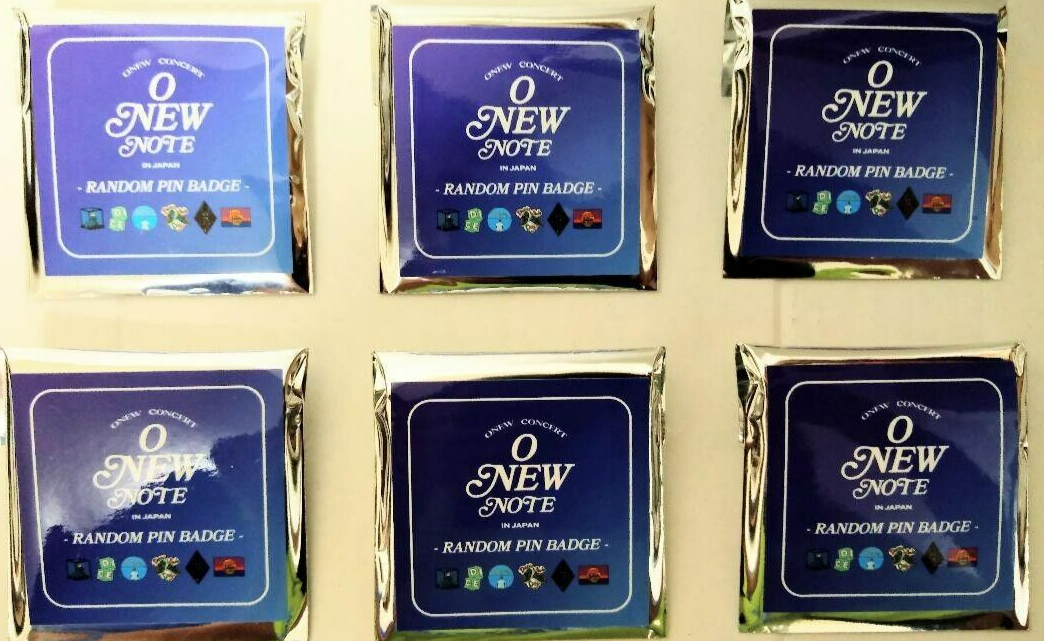 SHINee ONEW CONCERT O-NEW-NOTE in JAPAN Random Pin badge Pins
