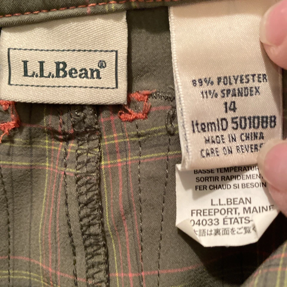 LL BEAN Girls “Cargo Shorts” Size 14 Khaki/Pink Plaid Elastic Ext. Waist Zip EUC - Image 4 of 4