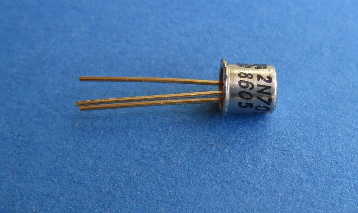 MRF515 Transistor Silicio NPN - CASE: Standard MAKE: Motorola