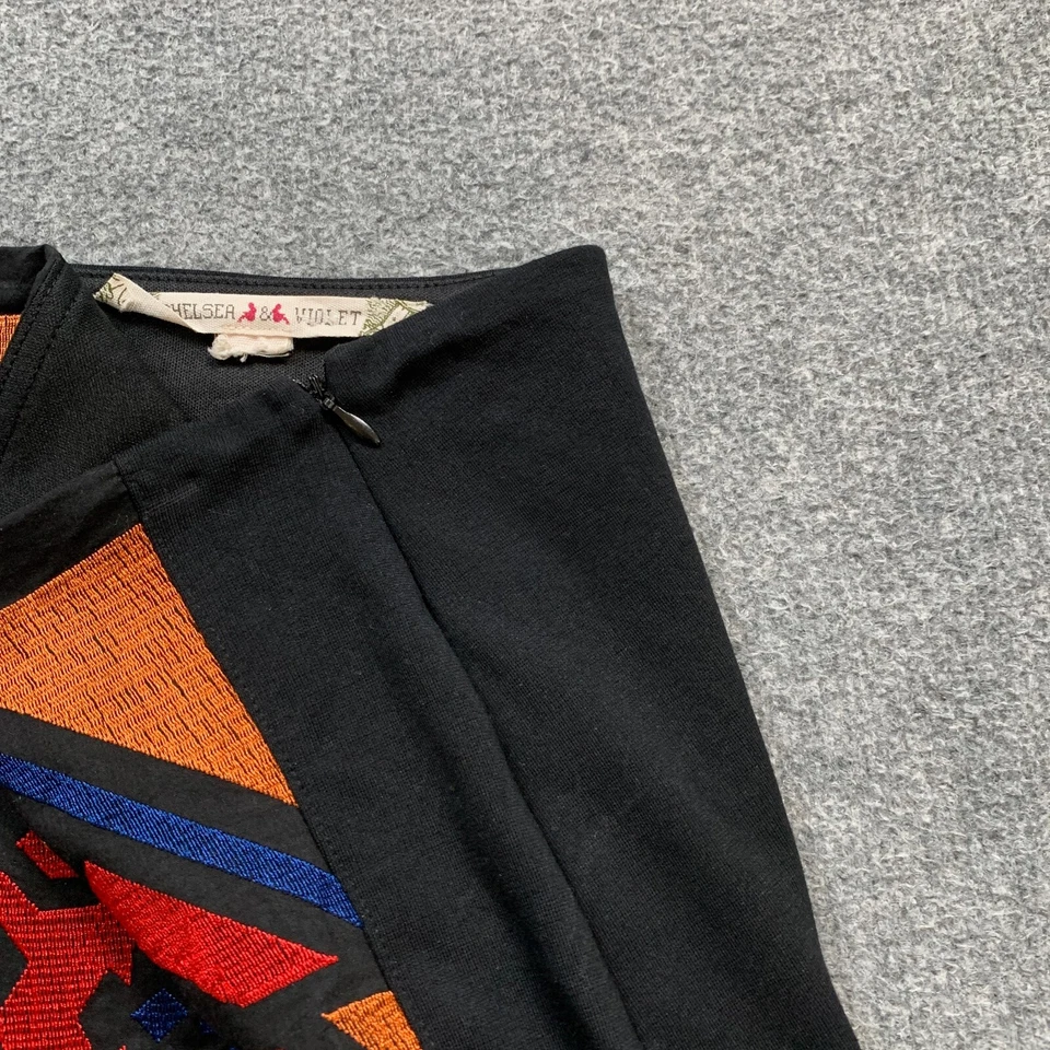 Falda Chelsea y Violeta Mujer S Pequeña Bordada Cremallera Lateral Bohemia Frontal Mini Foto 4 de 4