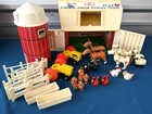 VTG Fisher Price Little People Family Farm Toy Set No. 915 USA made 1968