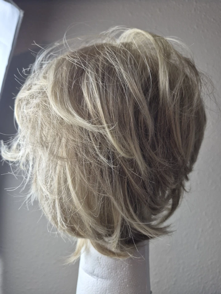 PAULA YOUNG парик «Лесли» A0455 светлый цвет шиньон 14/88A средний размер крышка - Изображение 3 из 4