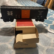 Lionel Post War New Haven Boxcar From 1956 6464-425 In C-9 Condition With O Box.