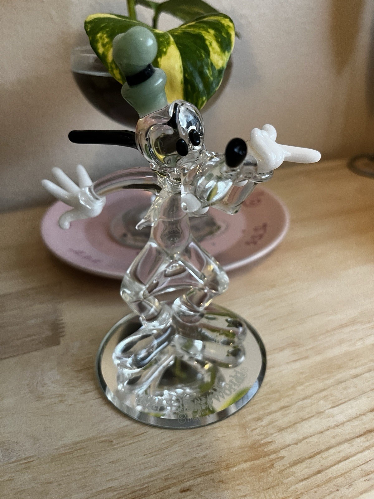 Hand Crafted By Arriba Brothers By Disney World Goofy Figurine