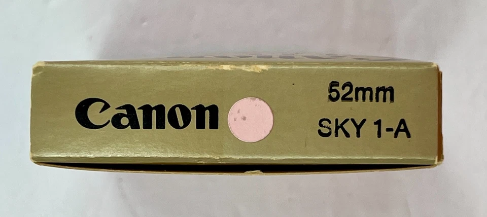 NIB NOS Canon 52mm skylight 1x Filter Screw-in For Canon EF FD Lens w/Case   S3 - Image 3 of 3