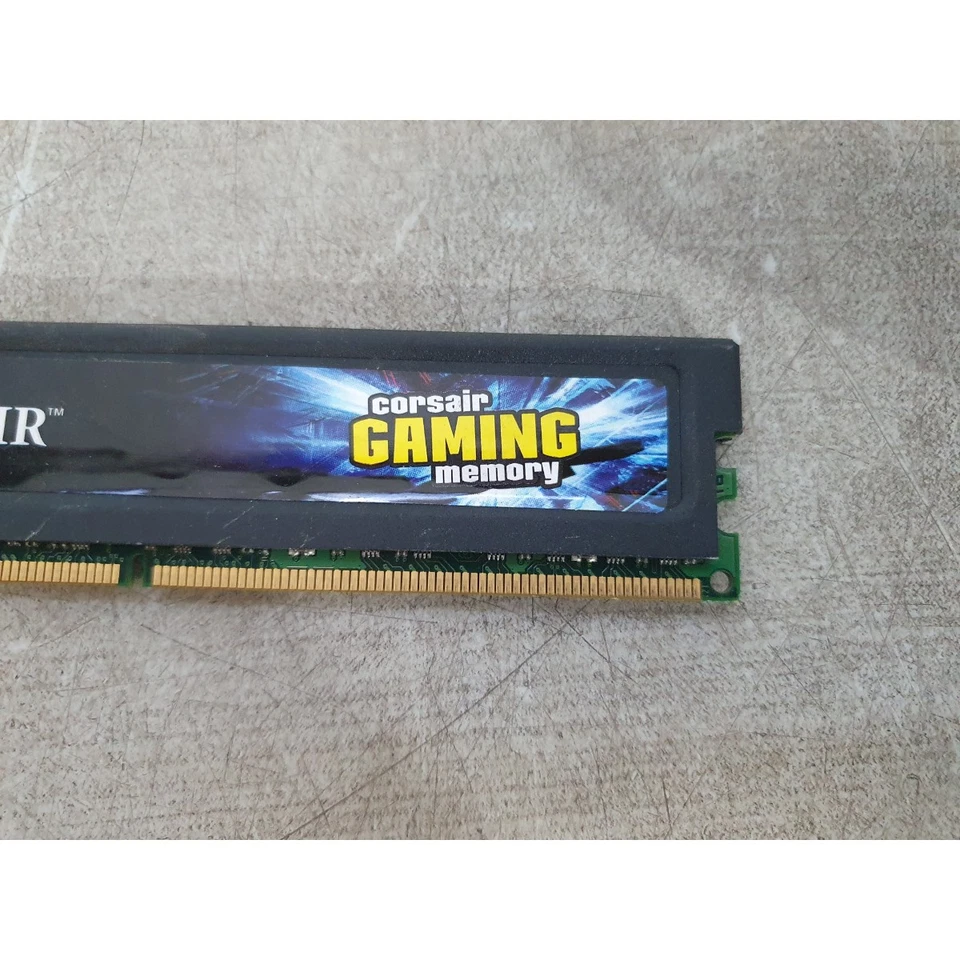 Corsair CGM2X1G800 Gaming Memory Module 1GB PC2-6400 DDR3 SDRAM 240-Pin 800MHz - Image 3 of 4