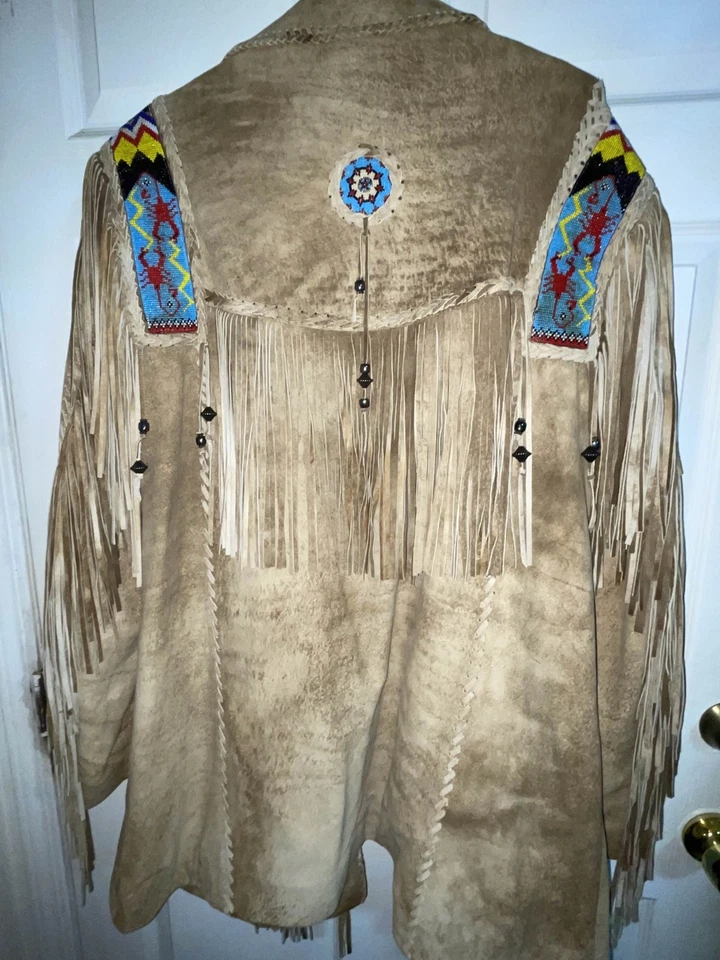 Tribe America желтовато-коричневый кожаный медицина пальто с костями буйвола и бахромой размер 52 - Изображение 2 из 4