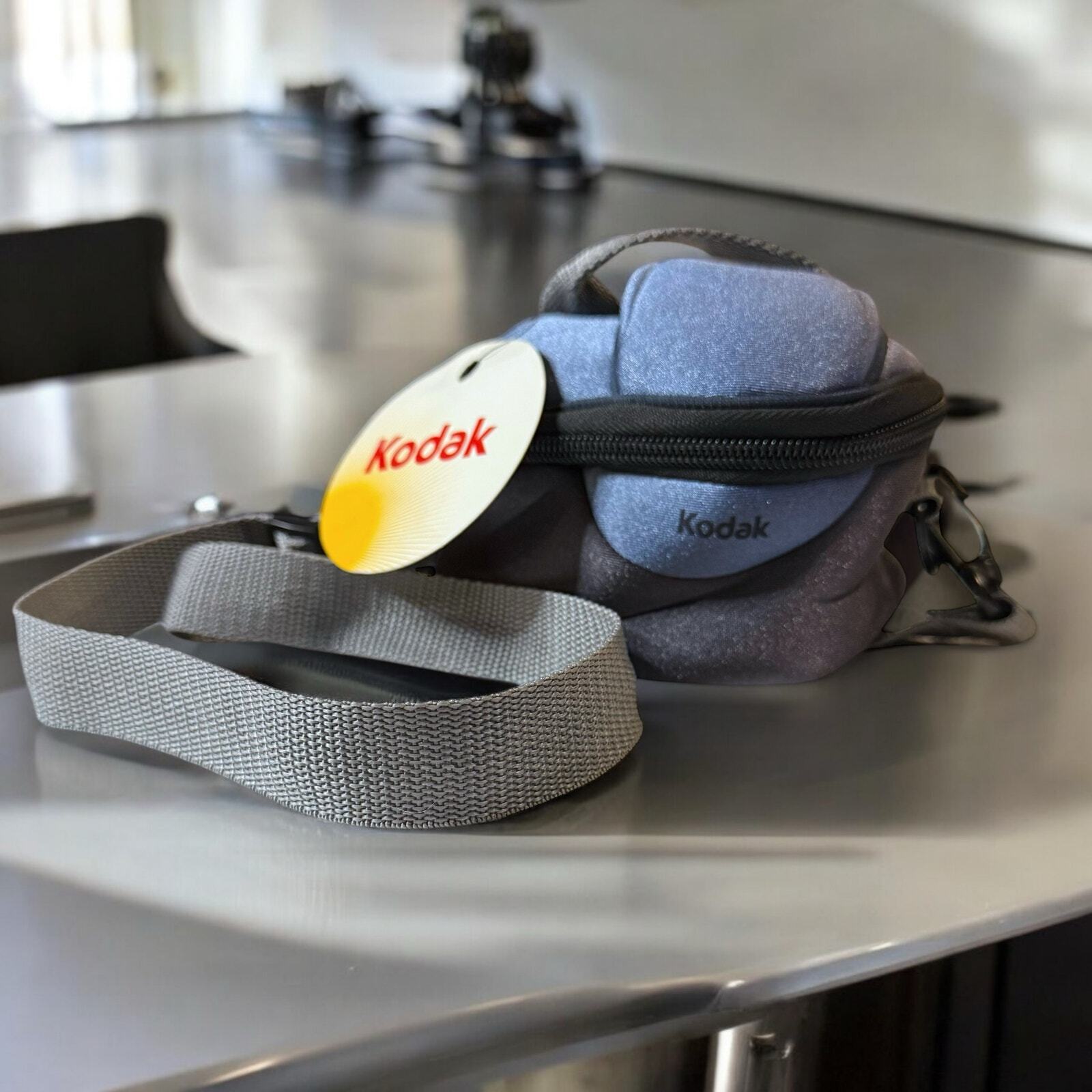 NOS Kodak Venture Camera Bag 2008 Blue Gray Zip Closure with Strap