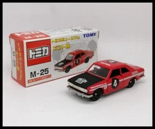 TOMICA Museum M-25 Nissan New Bluebird SSS C. 1/60 TOMY NEW B