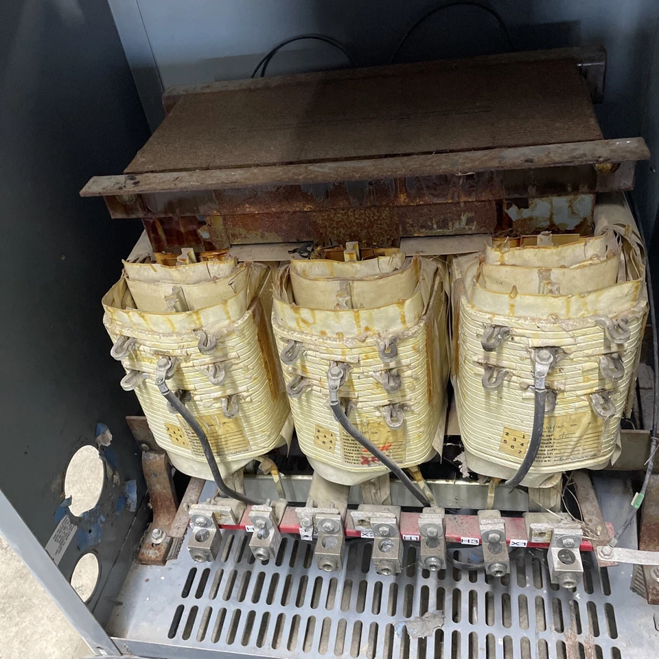 Square D 112T3HIS три фазы 480/208/120 DY - Изображение 4 из 4